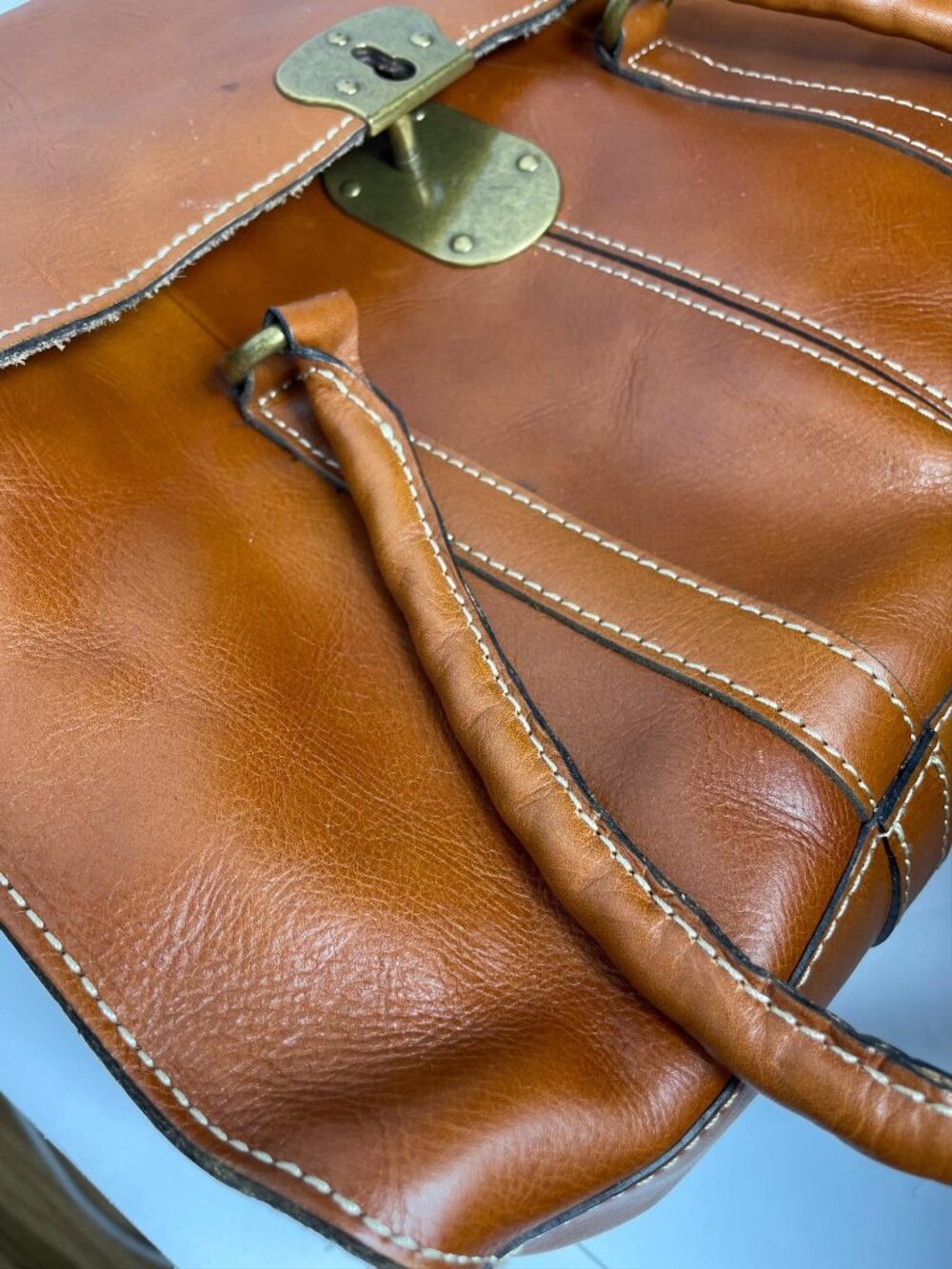 Patricia Nash Satchel Tan Leather Brass Lock Dual Handle Handbag Vintage Style - Picture 5 of 7